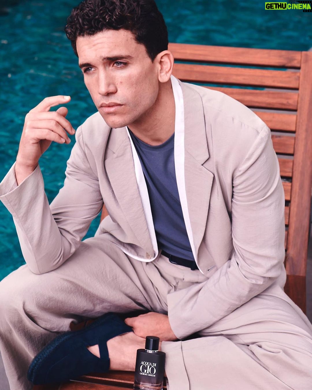 Jaime Lorente - 252.9K Likes - Todo listo para el verano…❤️
@armanibeauty #armanibeauty #AcquadiGio #Ad