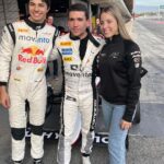 Jaime Lorente Instagram - Parece que a @jaimelorentelo le ha gustado la experiencia de conducir un F4🤩🔥 Evento brutal con @wnotgroup en @circuitdebcncat #WNOTExperience #CamposRacing Circuit de Barcelona-Catalunya
