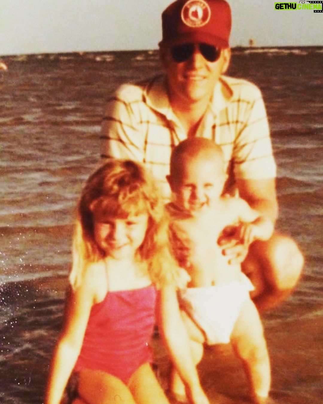 Jake Helgren Instagram - As we remember those fallen on this day, we also celebrate their memories. We also celebrate my father, who would have turned 71 today. Funny enough, traveling through the airport earlier I swear to God I heard my dad’s voice saying “Jake!” in his booming Texas drawl—but when I turned my head toward the line at Peets Coffee, he was nowhere to be found. But I’d like to think maybe he was there, wishing me a safe flight. Happy heavenly birthday, Dad. You are loved, and missed. ❤️