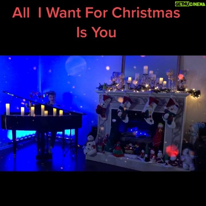 Jake Katzman Instagram - All I Want For Christmas Is You!! cover song @mariahcarey Happy Holidays!! I celebrate everything!! Always Grateful and Kind! Wishing everyone health and happiness!! . . . . . . #holidays #christmasmusic #mariahcarey #alliwantforchristmasisyou #kindness #grateful #christmas #family #friends #viral #tiktok #musician #teensinger #youngartist #teen #singer #coversong #trending @jakekatzman #jakekatzman @sonymusic #spreadpositivity #instagram #instagood #instamusic
