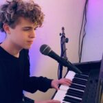 Jake Katzman Instagram - “Feeling Blessed” Sending Out Good Vibes to Everyone! . . . . . . #feelinggood #blessed #grateful #singersongwriter #singer #musician #teensinger #coversong #tiktok #jakekatzman #music #instagram #instagood #createdonthate @jakekatzman #teen #teeninfluencer #actor #love #family #friends #lifestyle USA.United States Of America
