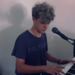 Jake Katzman Instagram – #flowers #miley #mileycryus @mileycyrus #cover #coversong #livemusic #noautotune #acustic @jakekatzman #jakekatzman #newmusiccomingsoon #spotify #applemusic #reels #imperfectionisperfection
