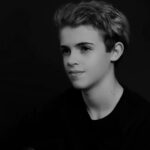 Jake Katzman Instagram - Photoshoot with the talented photographer @lisalynnphotodesign More photos to come..,. . . . . . . . . #model #actor #singersongwriter #musician #teen #photoshoot #trending #instagood #photooftheday #grateful #emotions #expression @jakekatzman New York City, N.Y.