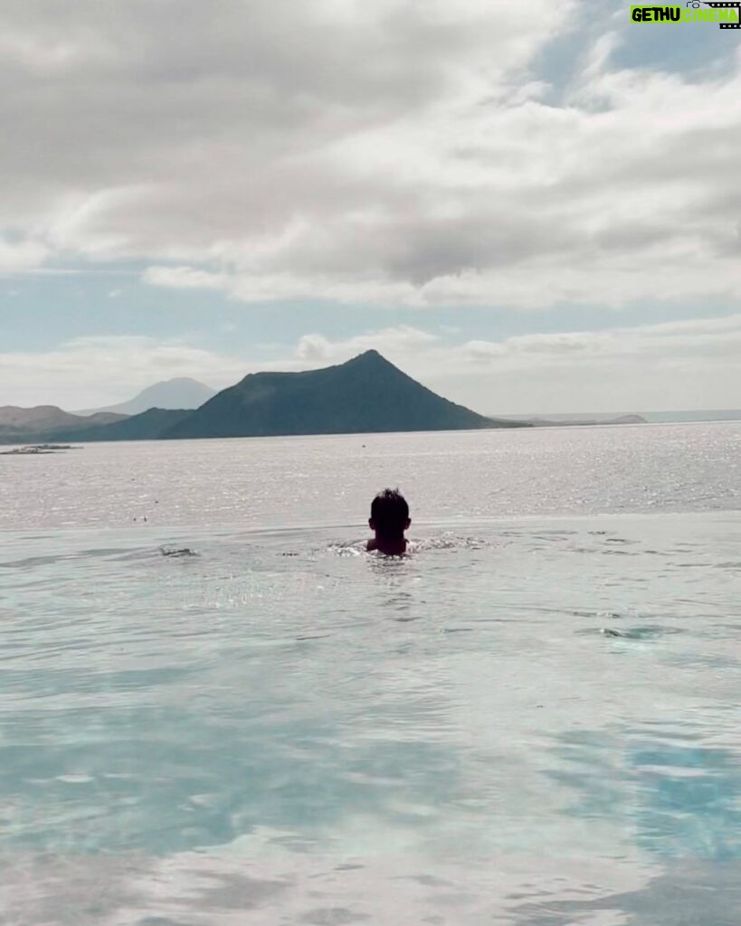 James Reid Instagram - 🌻🌼🌸🌺🌻🌼🌸🌺🌻🌼🌸🌺 Nuuk Taal Lake
