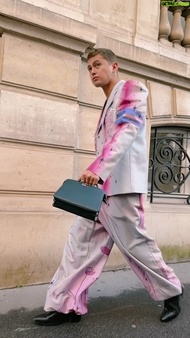 James Reid Instagram - Last look for #PFW Love me some local @randolfclothing 🇵🇭