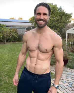 James William O'Halloran Instagram - Had to take these for work, but absolutely did NOT need to post them here. #shameless and #shirtless #recycling

Back in LA next week for some much needed sunshine! ☀️