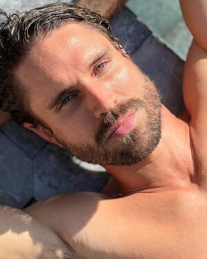 James William O'Halloran Instagram - I take pool time very seriously. #norunning 
📸 @jameshoustonphoto 👊
.
.
.
#summer is here
#summertime #swimwear #sundayvibes