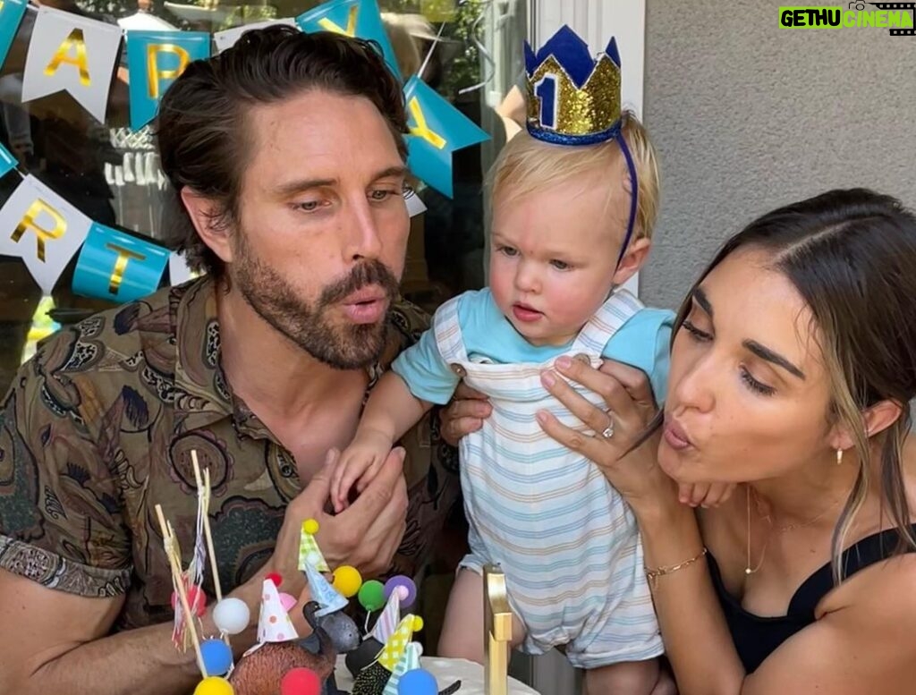 James William O'Halloran Instagram - Thanks to everyone who came made Max’s 1st birthday such a special day. Also event manager @jaimeeohalloran and @rdgooley making it all the way from Australia! Max partied like a champ and is an endless delight in our lives. Xo Los Angeles, California