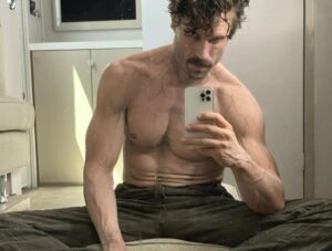 James William O'Halloran Instagram - From the set of #rebelmoon
This was an insane experience. The sheer scale of production and creativity of the world was mind blowing. I had to laugh each day as I sat down for lunch each day with my comrades… similar to the old desk job… but more aliens.

@bluecloudranch #zacksnyder #rebelmoonnetflix #onset #makeup #moviemakeup #roughman #parasite #rebelmoonparasite #cantina #cimex