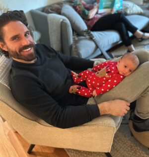 James William O'Halloran Instagram - Merry Christmas and a happy New Year everyone! 🎅 🎄