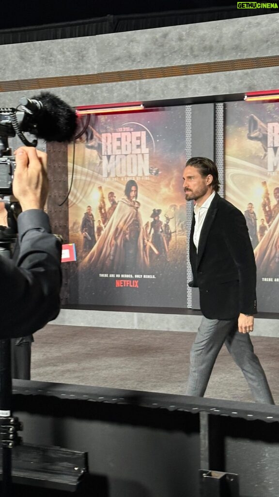 James William O'Halloran Instagram - Last night at the Hollywood premiere of Rebel Moon I’m so proud to be in this film. Highly recommend seeing it in the big screen for the full experience. Or on Netflix from December 22 #rebelmoon #rebelmoonzacksnyder #netflix #zachsnyder #rebelmoonpartoneachildoffire TCL Chinese Theatres, Hollywood Boulevard