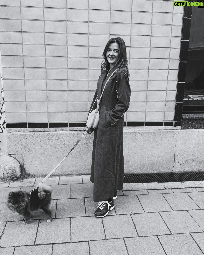 Jamie-Lee Six Instagram - opgestaan met lang haar 🥹😍