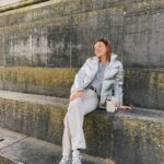 Jamie-Lee Six Instagram - silver is the new red 🩶 fly me to the moon please 🌕 publiciteit @zalando