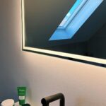 Jamie-Lee Six Instagram - kdenk de laatste tijd steeds meer na over wadak op men huid smeer, want da komt ook deels terecht in je lichaam! Tis dus wel belangrijk om voor een gezonde en natuurlijke optie te gaan 🫧 De Skin Food dagcrème van @weledabenelux is daarom een must in mijn routine. Een perfect hydraterende creme voor de komende koude dagen. Biologisch & 100% natuurlijk 🍒🍓🌹publiciteit #weledaskinfood #wateetjehuidvandaag