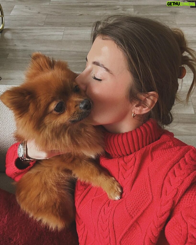 Jamie-Lee Six Instagram - time flies 🥹 deze cutiebeer is al 2 geworden 🥰 beste vriendin (afgelopen zaterdag)