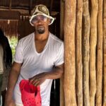 Jamie Foxx Instagram - You’re lookin at a man who is thankful… finally startin to feel like myself… it’s been an unexpected dark journey… but I can see the light… I’m thankful to everyone that reached out and sent well wishes and prayers… I have a lot of people to thank… u just don’t know how much it meant… I will be thanking all of you personally… and if you didn’t know… GOD IS GOOD… all day every day… #swipeleft #imbackandimbetter #nobaddays