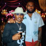 Jamie Foxx Instagram - Legendary night with a legend… I’ve always said to measure greatness. You have to measure the expectation… The expectation is almost as big as the opponent… But you, my friend have conquered, both congratulations on being the leading scorer of the NBA!!! Not bad for a kid from Akron!!! 🐐🐐🐐 #legend #swipeleft