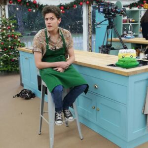Jamie Lee O'Donnell Instagram - Such class craic! Thanks @britishbakeoff for having us and well done to @saoirsemonicajackson !! ❤️
So glad everyone enjoyed watching it as much as we enjoyed making it. Thanks for the support folks 😘