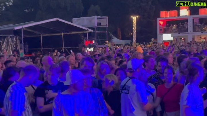 Jamie XX Instagram - My heart!! ❤️🔥❤️🔥❤️🔥 @wayoutwestfestival Gothenburg