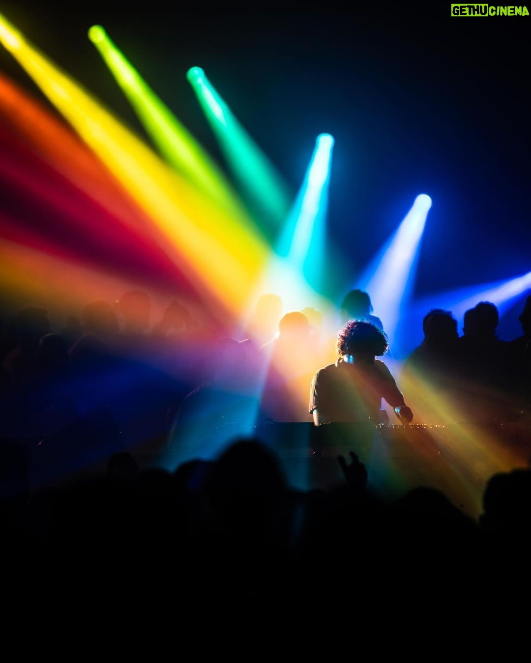 Jamie XX Instagram - Thank you @forevermidnightfest 🎇