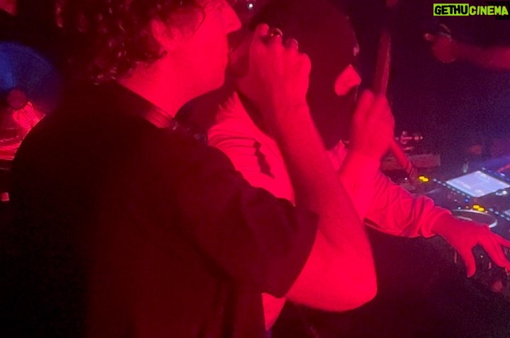 Jamie XX Instagram - Spent some time in Detroit, at the end of the US tour, a few weeks ago with @massabuilda and friends.