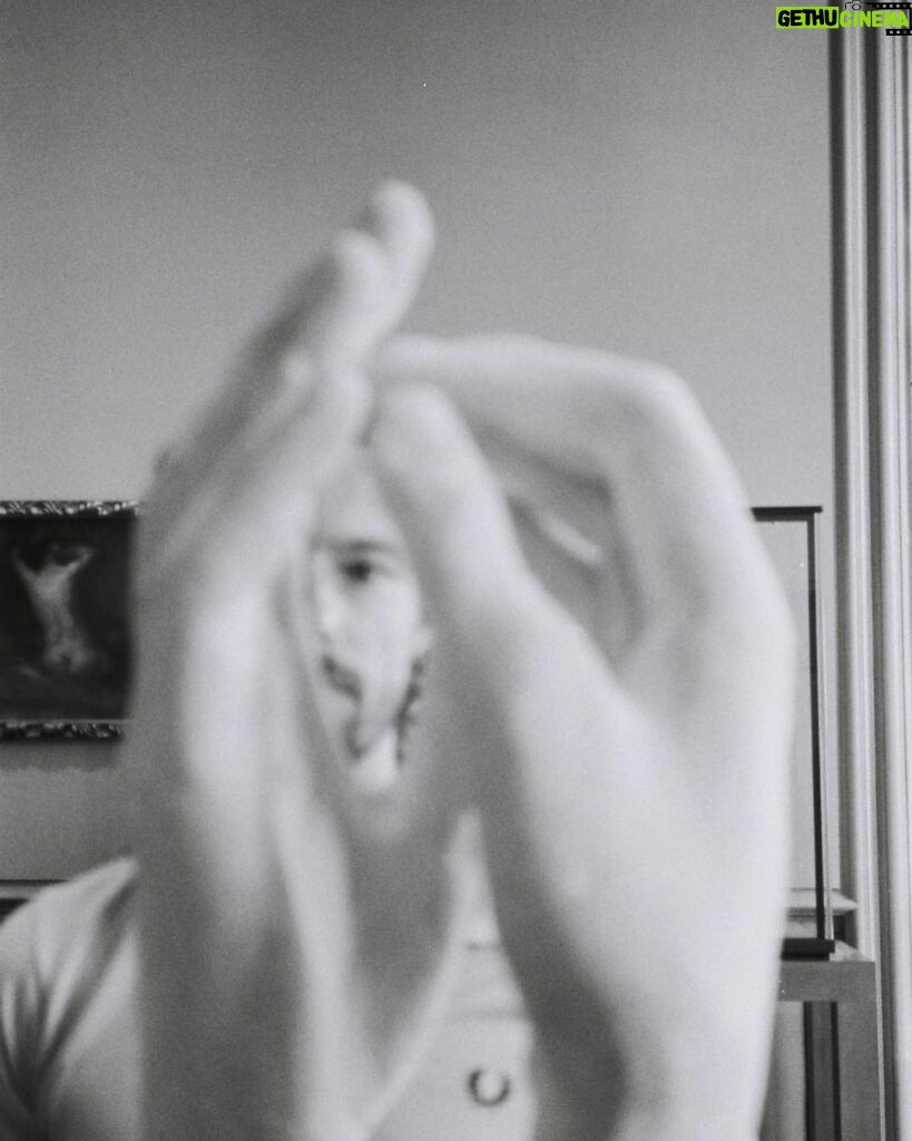 Jan Cornet Instagram - 🫶 #35mm
