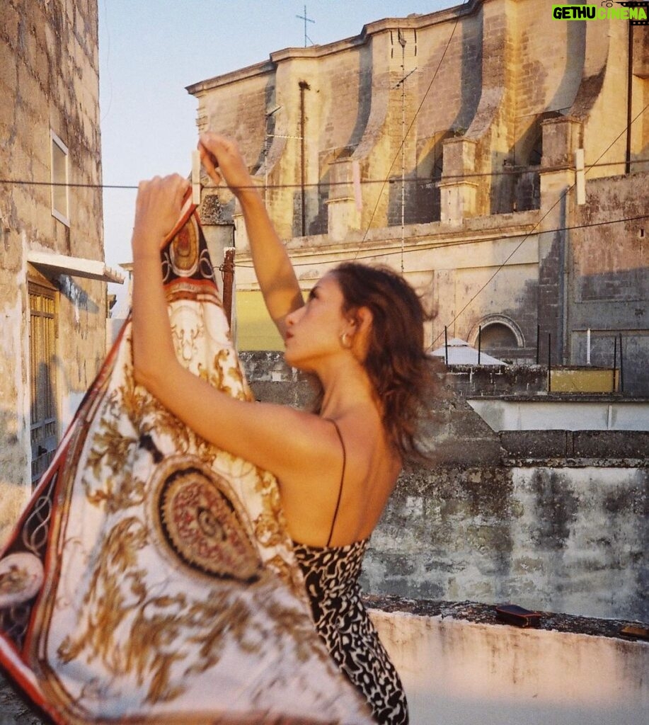 Jan Cornet Instagram - mi manchi già #35mm Italia