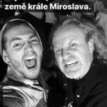 Jan Kopečný Instagram - Půjdeme zpívat do země krále Miroslava ... #jankopecny #josefvojtek