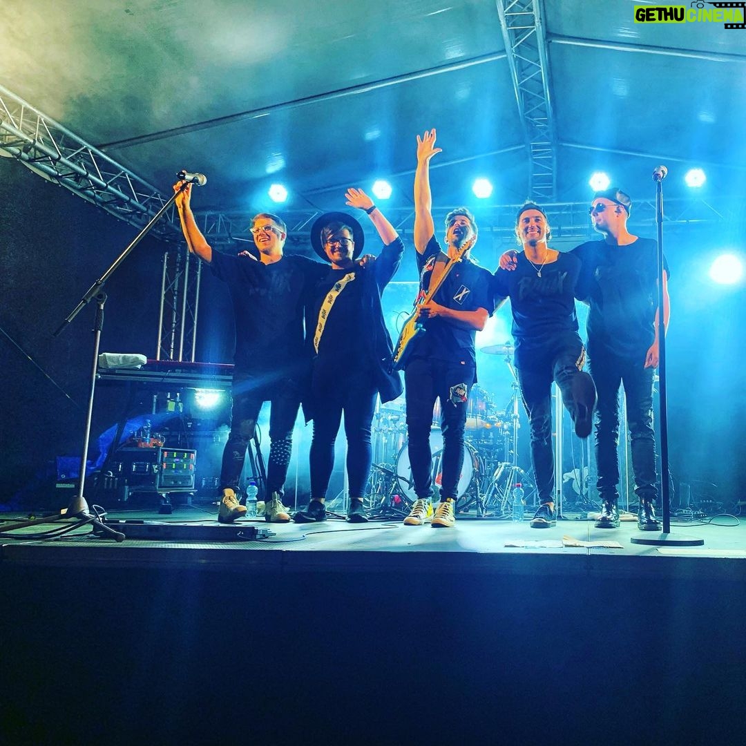 Jan Kopečný Instagram - #BOTOX #B💋TOX #koncert #show #music @botoxmusic