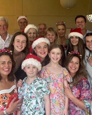 Jane Hall Instagram - Beloved family. Christmas 2023. ❤️