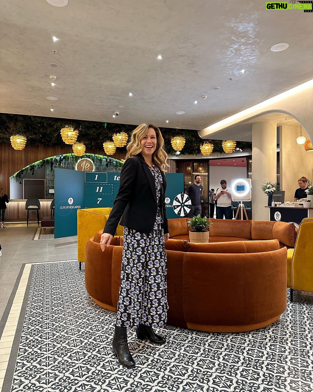 Jane Hall Instagram - Go visit the @luxury.escapes store at @chadstone_fashion and plan your next getaway in style. We had brekky there this morning and it was so great. Incredible people on site to help you mastermind your personal ‘luxury escape’…. Thanks to @eugeneloane for including me in this event… so grateful to be part of it. They are doing this whole shebang again on Sat, loads of giveaways… you’d be mad to miss it, if you’re after a great deal. ❤️