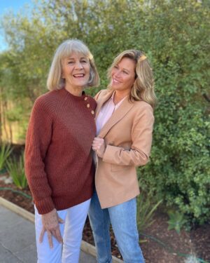 Jane Hall Instagram - BECAUSE OF YOU....Mum, I am independent, capable and resilient.

My Mum, Liza, raised three daughters with kindness and quiet support, and without judgement.

Because of Mum, I know my way around a sewing machine, can sing harmonies and tile a bathroom! 🤣

@trenery #treneryfriend  #ad