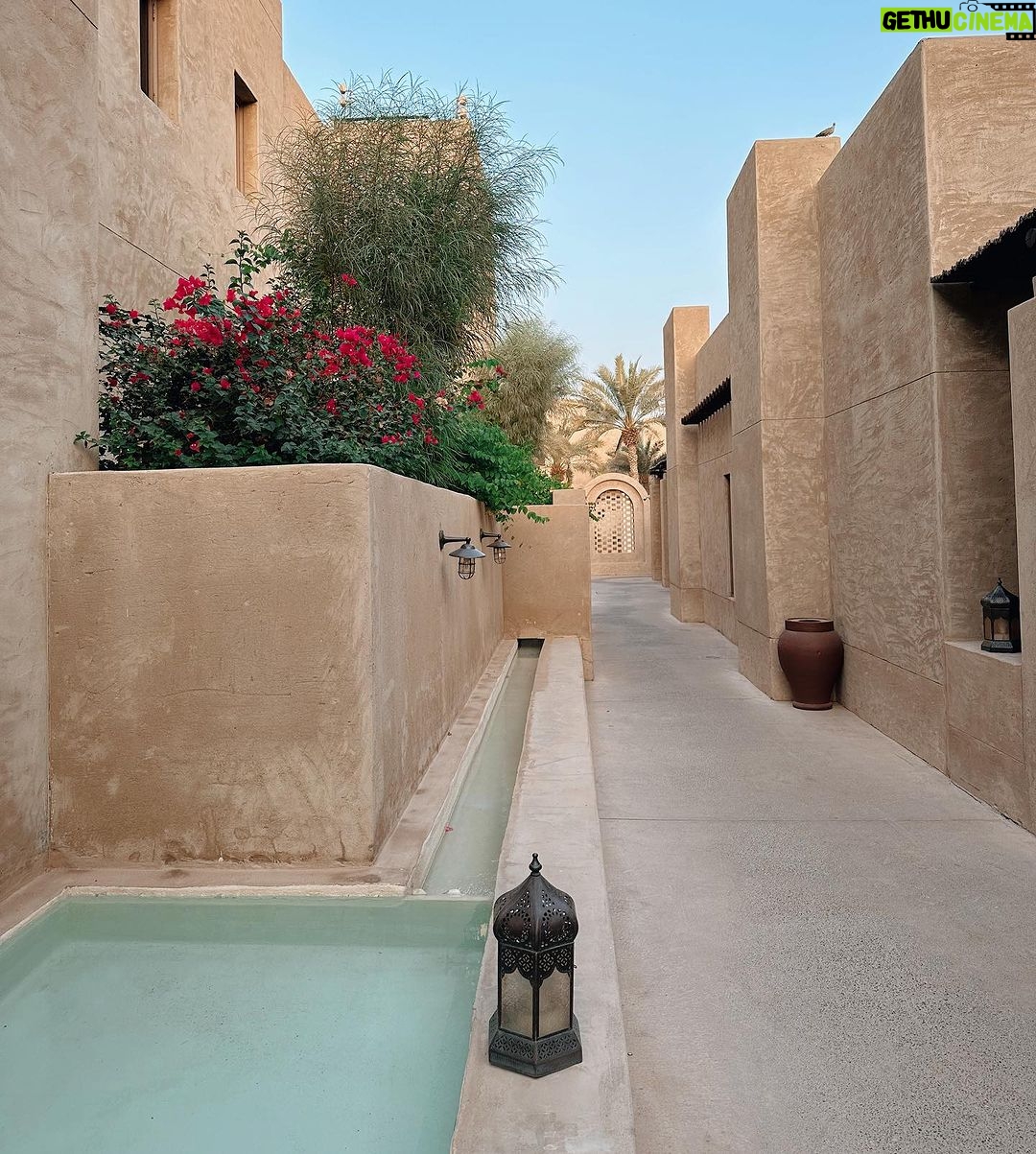 Jane Hall Instagram - After an incredible four days at @babalshamshotel we are heading to our next destination with @luxury.escapes Heartfelt thanks to the wonderful staff…. We were one extremely happy crew xxx pics and general high level wrangling by @eugeneloane ❤️❤️❤️