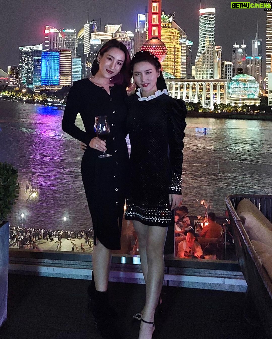 Jane Wu - 1.4K Likes - Shanghai ❤️
#shanghai #chinesegirl #asiangirls