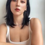 Jane Wu Instagram – Hello Jane!❤️
#chinesegirl #selfie #summertime 浙江橫店影視城