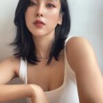 Jane Wu Instagram – Hello Jane!❤️
#chinesegirl #selfie #summertime 浙江橫店影視城