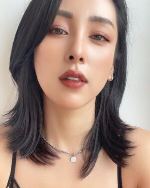 Jane Wu Instagram - Hello Jane!❤️
#chinesegirl #selfie #summertime