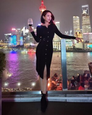 Jane Wu Instagram - Shanghai ❤️
#shanghai #chinesegirl #asiangirls