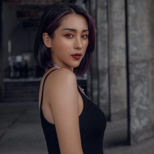 Jane Wu Instagram - How are you? 💜