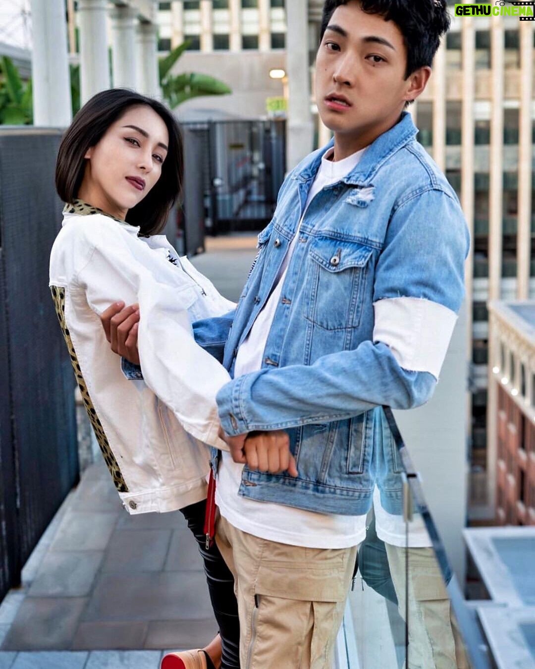 Jane Wu - 1.5K Likes - Check out this amazing brand @bentleyfortune 🖤🖤🖤
#fashiondesign #itsjanewu #streetwear