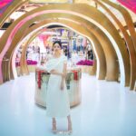 Jane Zhang Instagram – 参加在三亚的兰蔻免税活动—兰蔻菁纯奢享之旅，阳光，海风，美颜，还有#兰蔻菁纯面霜 ，让全天保持最美的高光时刻！#兰蔻美肤伴旅