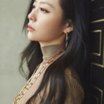 Jane Zhang Instagram - #fendi霓虹镜像 ❤️派对很酷，月色很美