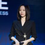 Jane Zhang Instagram - 越来越喜欢黑色是因为… ​