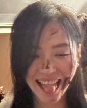 Jane Zhang Instagram - Before 🙂 and after🤪 …😂😂😂❤️
