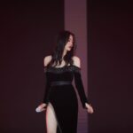 Jane Zhang Instagram – @aadnevikofficial 好喜欢这条裙子啊❤️❤️