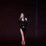 Jane Zhang Instagram - @aadnevikofficial 好喜欢这条裙子啊❤️❤️