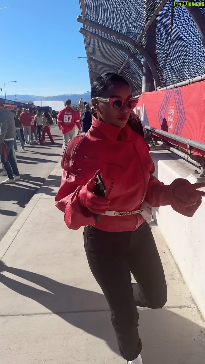 Janelle Monáe Instagram - @chiefs 💋! Lets GOOOOO!