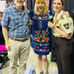 Janet Varney Instagram - I met an Evie & Stan today at @greateraustincomiccon & my heart sang!! #stanagainstevil 🥰 @danagould @deborahbakerjr @ifc