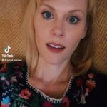 Janet Varney Instagram - 🤩 @sylvanesso in Santa Fe @santafeopera 🪩💃🕺😍