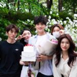 Jang Seung-jo Instagram – #모범형사👮🏻♂️
그동안 많은 사랑 주셔서 감사합니다
모범형사를 사랑해주신 여러분 덕에 정말 행복한 시간 이었습니다
아쉽고 그립습니다
손현주선배님과 함께 부부로 살아갈수 있어서 감사한 나날들이었습니다
엘리아와 꽁냥거리는 시간들 정세형님과의 혈전
그리고 강력2팀 형사들 모두 한동안 잊지 못할것 같아요
너무 감사했습니다
모범형사 선장 조남국감독님 그리고 모든 스텝분들 너무 감사드리고 수고하셨습니다!!!
그리고 내식구들 종현 혜나 보민 송화 혜심 혜민
너무 고맙고 또 고마워~^^
곧 다시 만나요😍
#여러분감사합니다 😍🥰❤